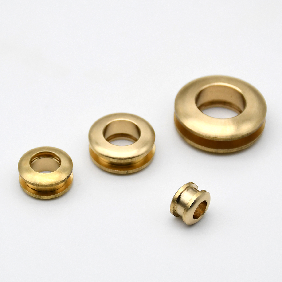 2pcs Solid Brass screw back Ey - Leatherwork Eyelets recension och pris