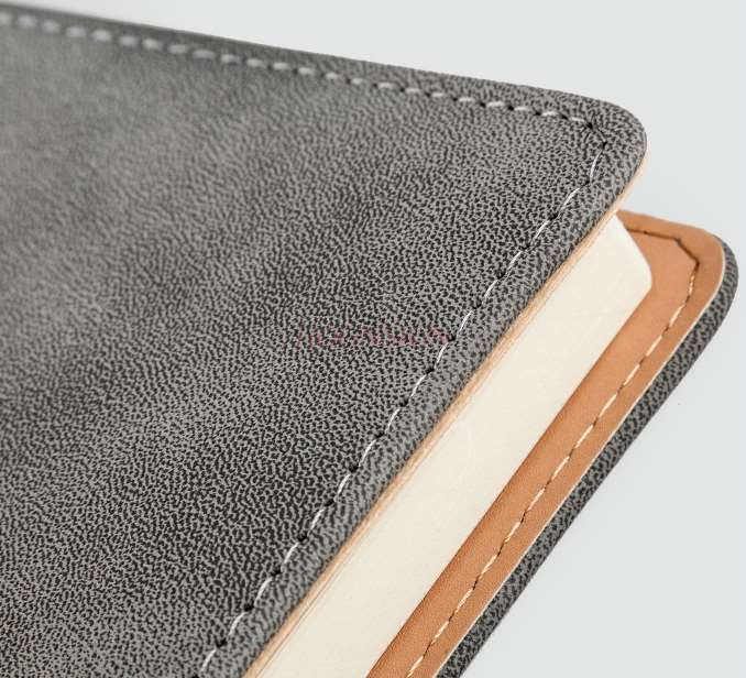 Buckle notebook stationery boo - Leatherwork Books recension och pris